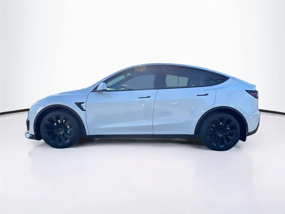 2021 Tesla Model Y - Image 4 of 21