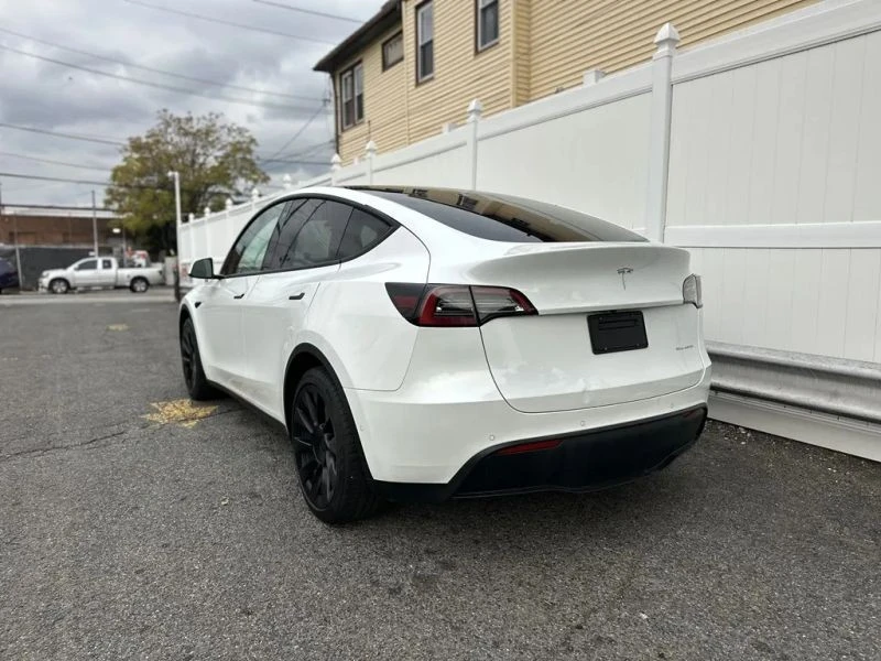 2021 Tesla Model Y - Image 5 of 12