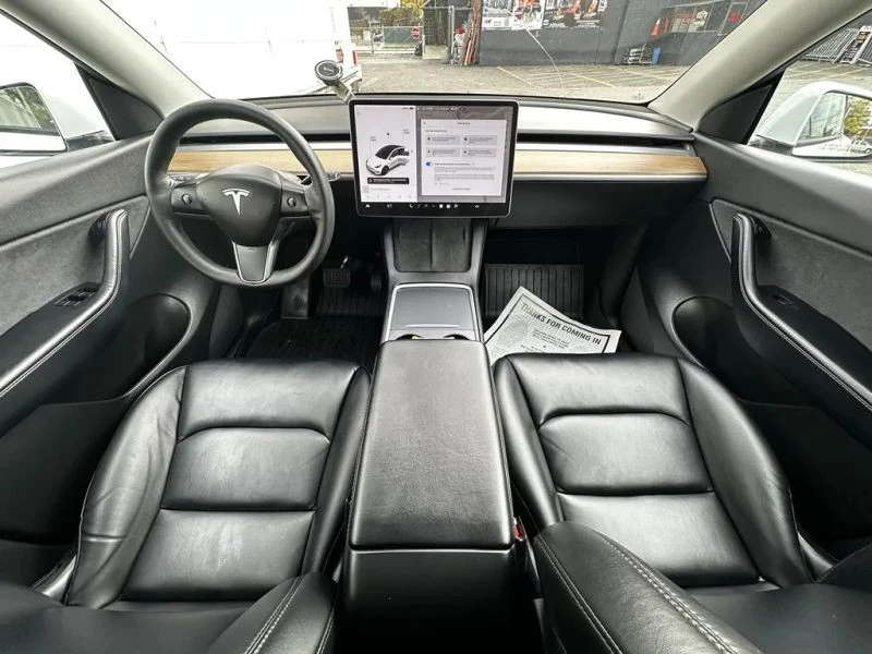 2021 Tesla Model Y - Image 9 of 12