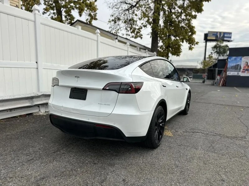 2021 Tesla Model Y - Image 7 of 12