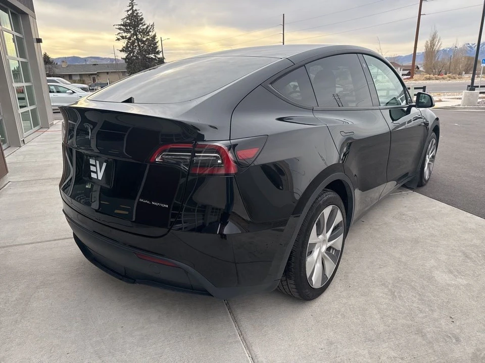 2021 Tesla Model Y - Image 7 of 21