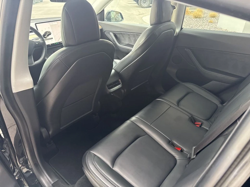 2021 Tesla Model Y - Image 14 of 21