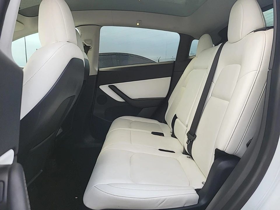2021 Tesla Model Y - Image 7 of 8
