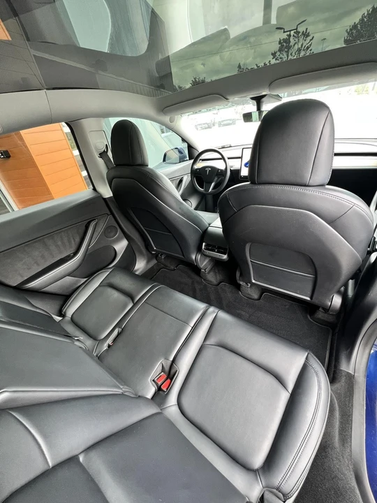 2021 Tesla Model Y - Image 15 of 17