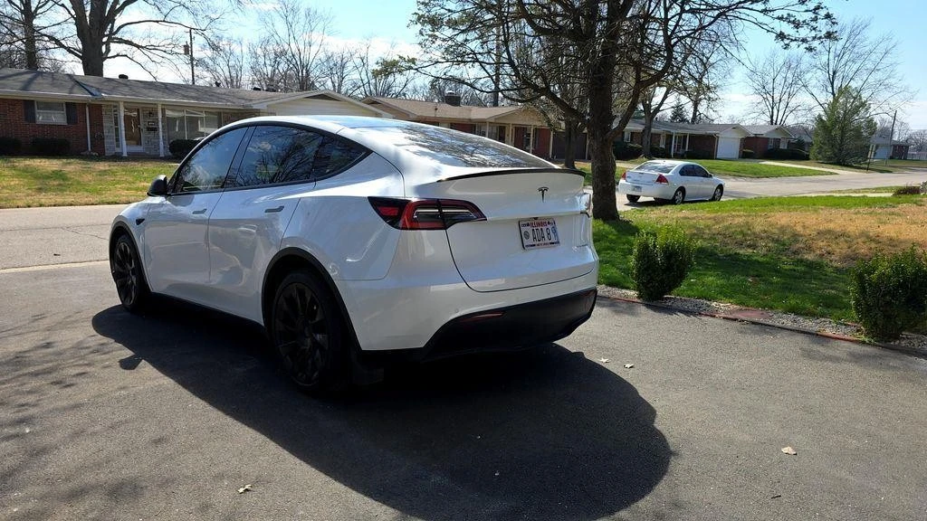 2021 Tesla Model Y - Image 6 of 9