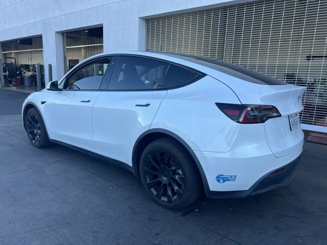 2021 Tesla Model Y - Image 3 of 8