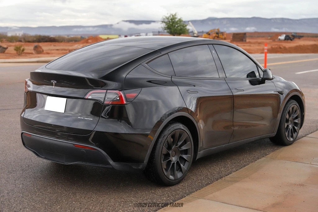 2021 Tesla Model Y - Image 8 of 12