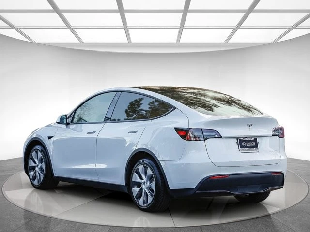 2021 Tesla Model Y - Image 2 of 12