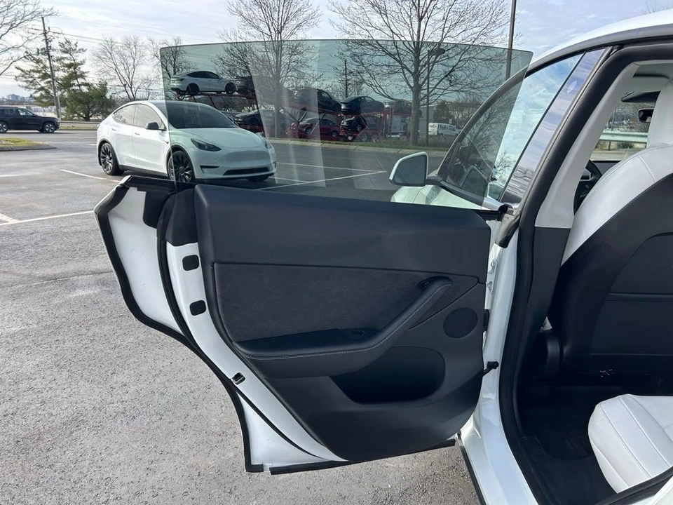 2021 Tesla Model Y - Image 6 of 13