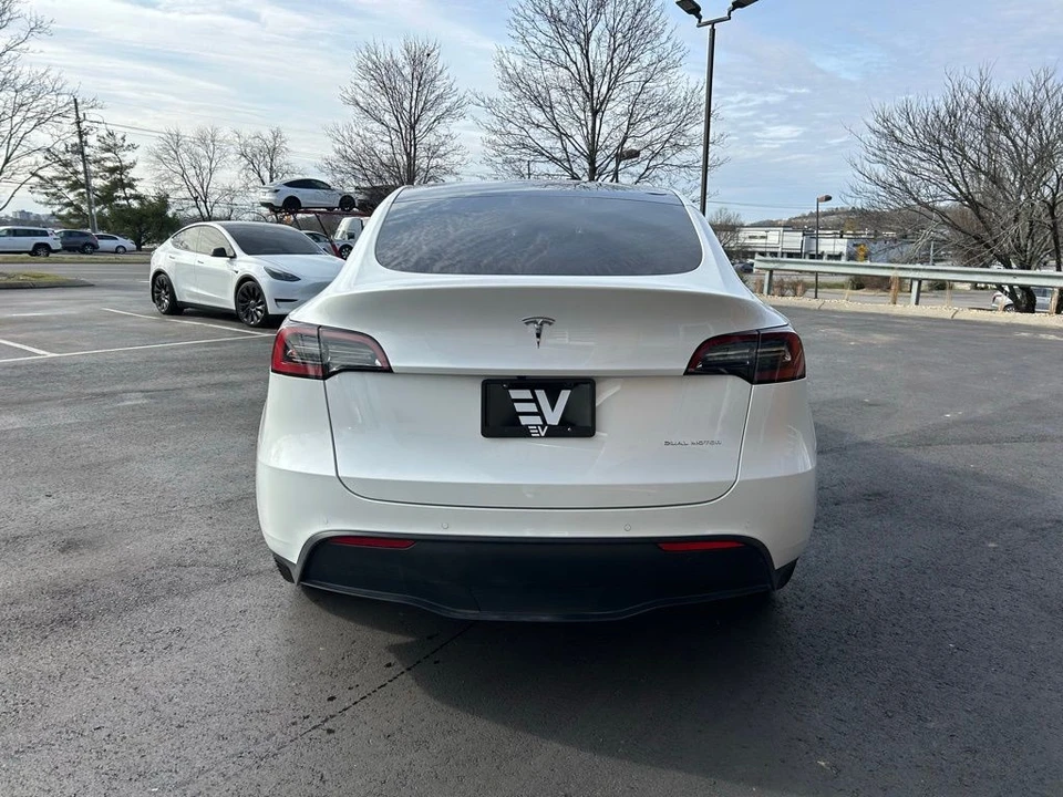 2021 Tesla Model Y - Image 4 of 13