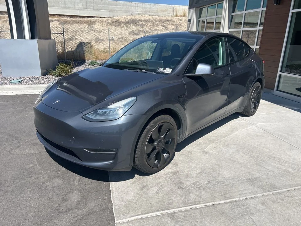 2021 Tesla Model Y - Image 4 of 21