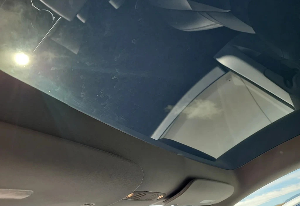 2021 Tesla Model Y - Image 8 of 11