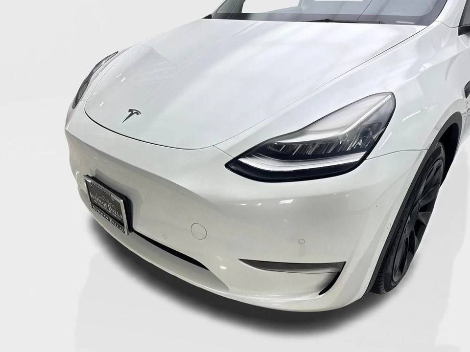 2021 Tesla Model Y - Image 16 of 21