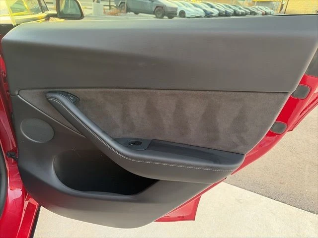 2021 Tesla Model Y - Image 18 of 21