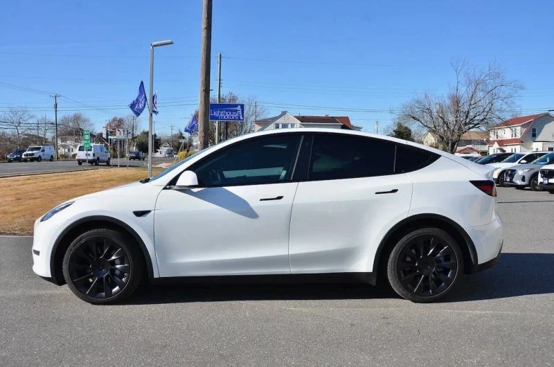 2021 Tesla Model Y - Image 6 of 12