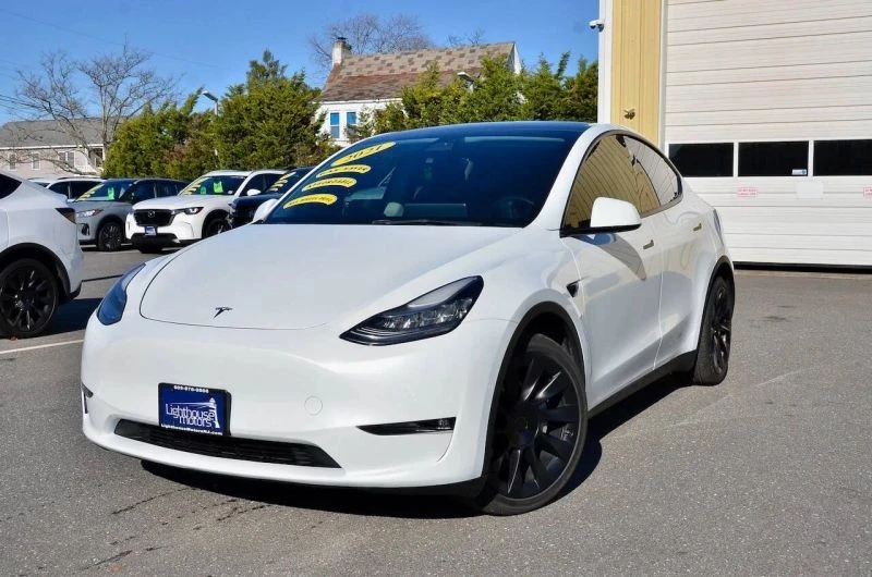2021 Tesla Model Y - Image 2 of 12