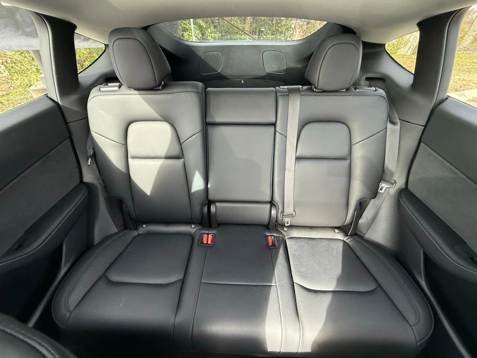 2021 Tesla Model Y - Image 10 of 13