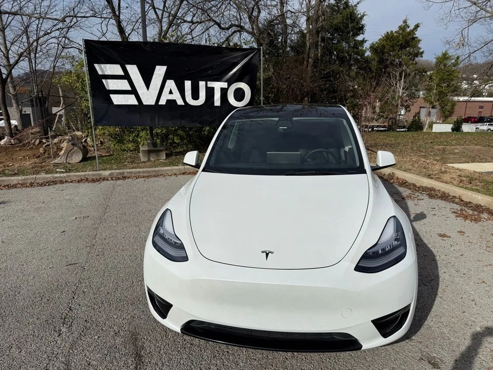2021 Tesla Model Y - Image 2 of 13