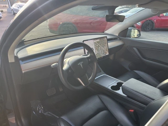 2021 Tesla Model Y - Image 10 of 21