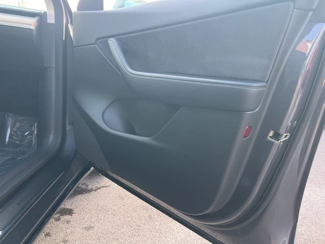 2021 Tesla Model Y - Image 21 of 21