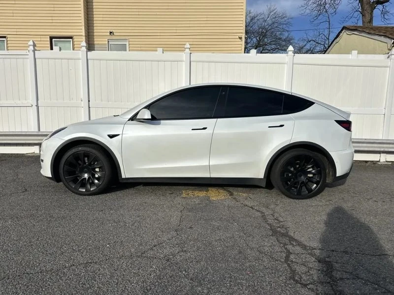2021 Tesla Model Y - Image 4 of 12