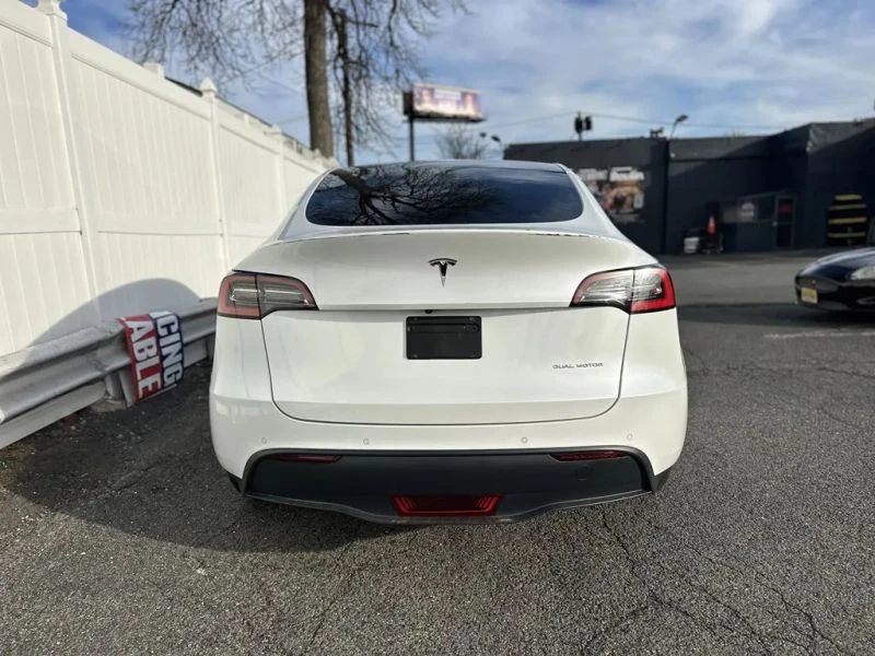 2021 Tesla Model Y - Image 6 of 12