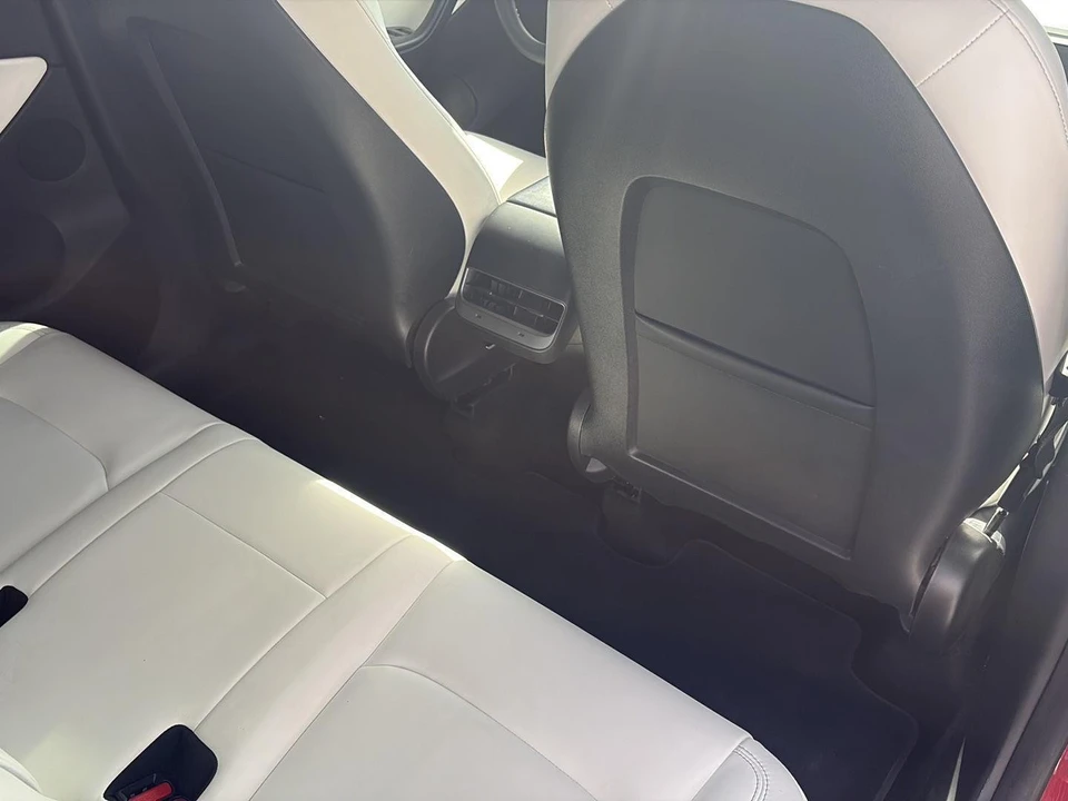 2021 Tesla Model Y - Image 20 of 21