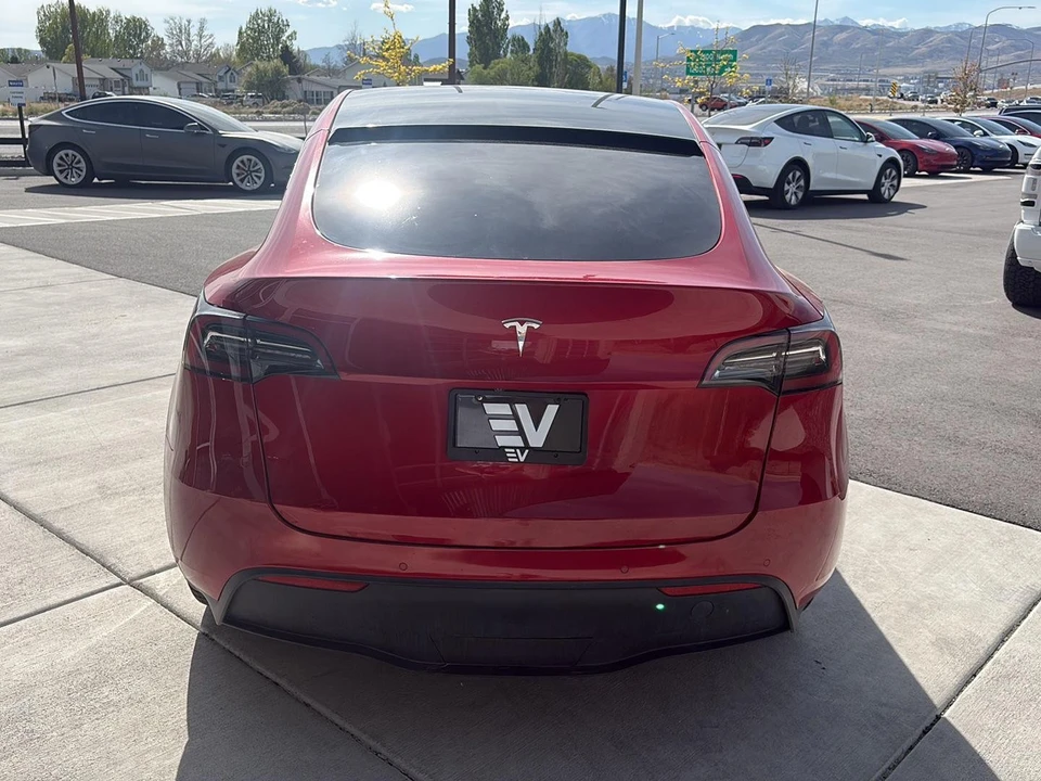 2021 Tesla Model Y - Image 7 of 21