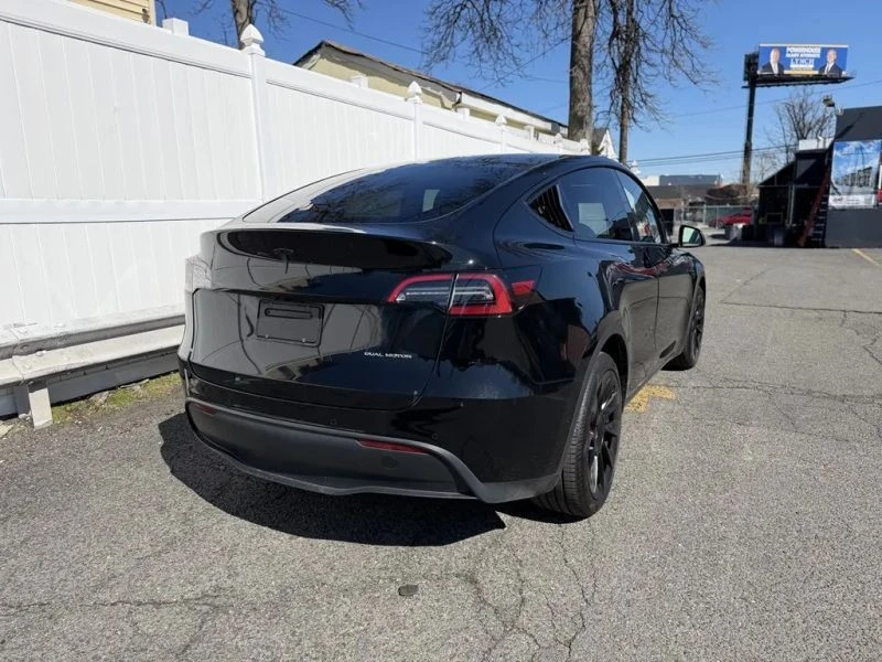 2021 Tesla Model Y - Image 7 of 12