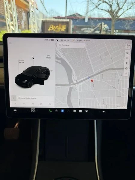 2021 Tesla Model Y - Image 12 of 12