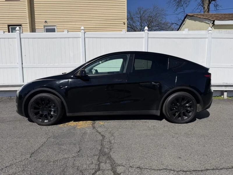 2021 Tesla Model Y - Image 4 of 12