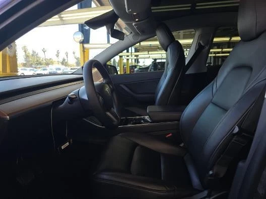 2021 Tesla Model Y - Image 5 of 7
