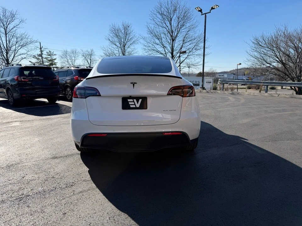 2021 Tesla Model Y - Image 5 of 18