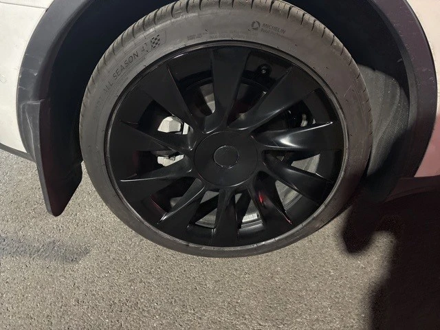 2021 Tesla Model Y - Image 7 of 8