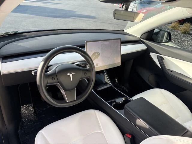2021 Tesla Model Y - Image 12 of 21