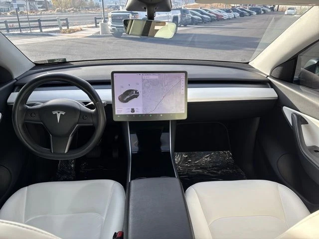 2021 Tesla Model Y - Image 13 of 21