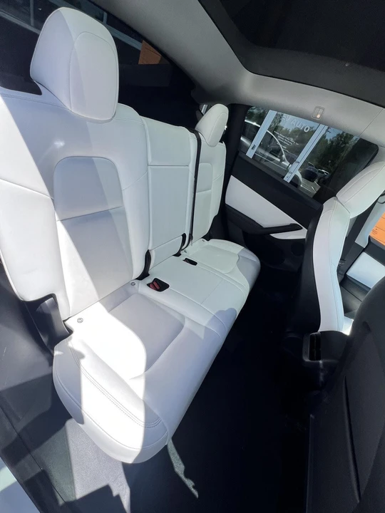 2021 Tesla Model Y - Image 14 of 16