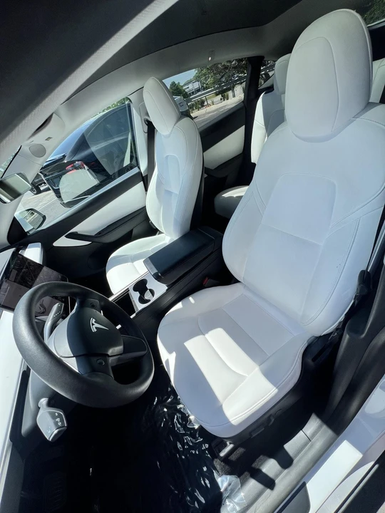 2021 Tesla Model Y - Image 10 of 16