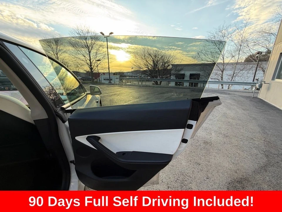 2021 Tesla Model Y - Image 12 of 15