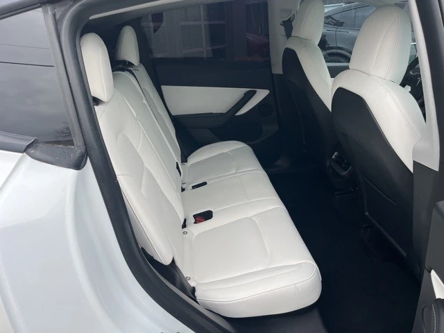 2021 Tesla Model Y - Image 18 of 21