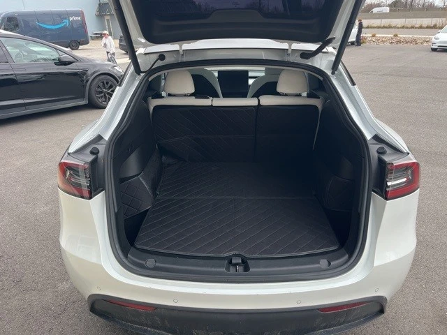 2021 Tesla Model Y - Image 15 of 21