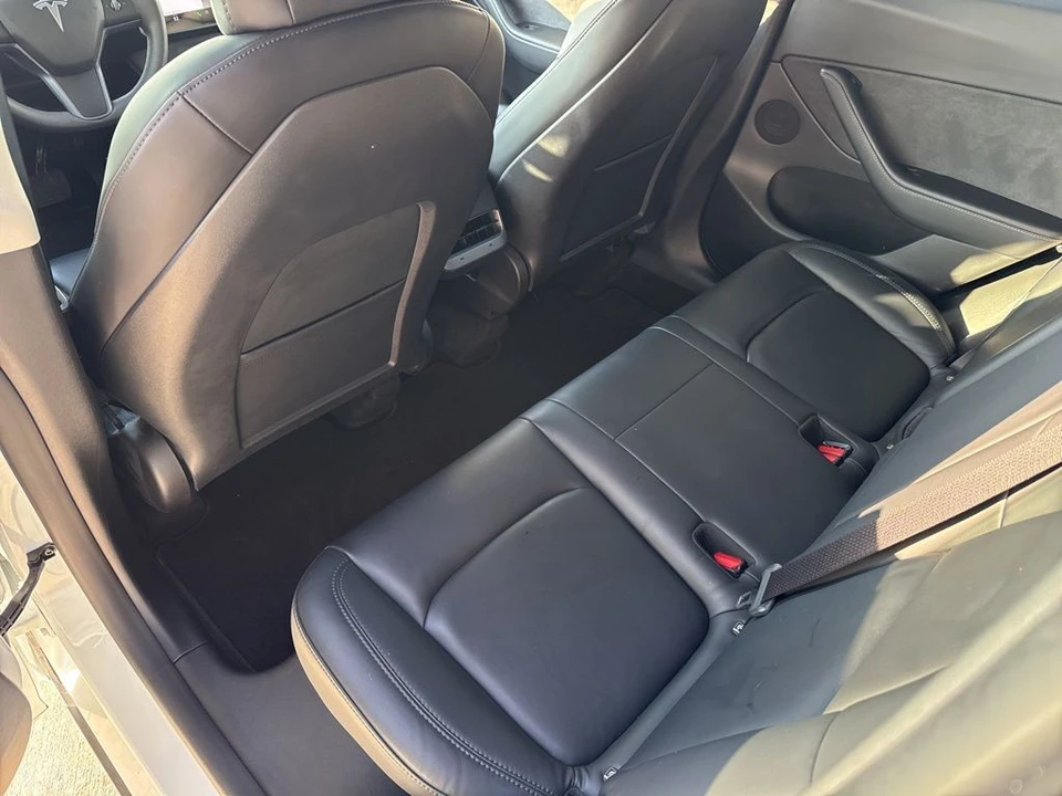 2021 Tesla Model Y - Image 14 of 21