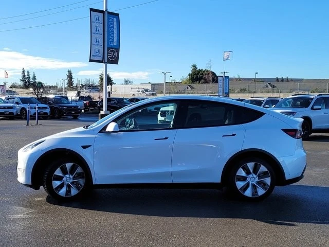 2021 Tesla Model Y - Image 8 of 12