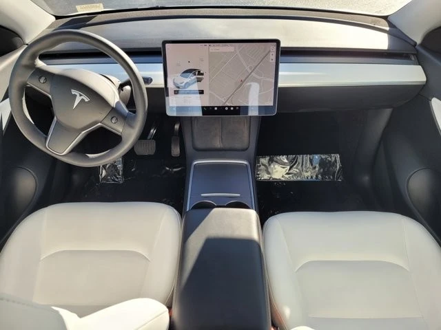 2021 Tesla Model Y - Image 10 of 12