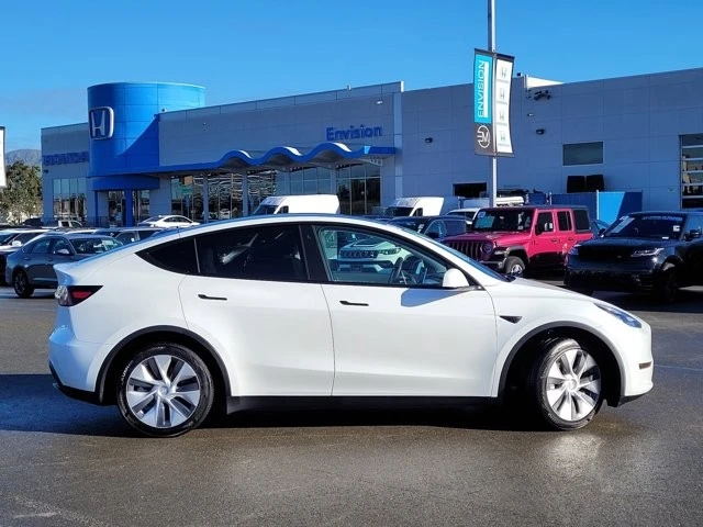 2021 Tesla Model Y - Image 4 of 12