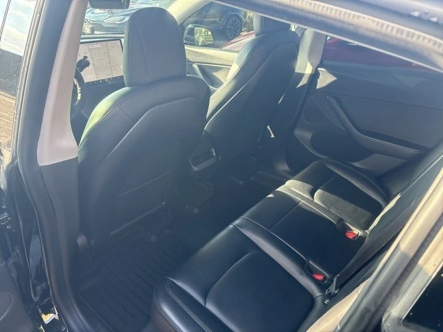 2021 Tesla Model Y - Image 18 of 21