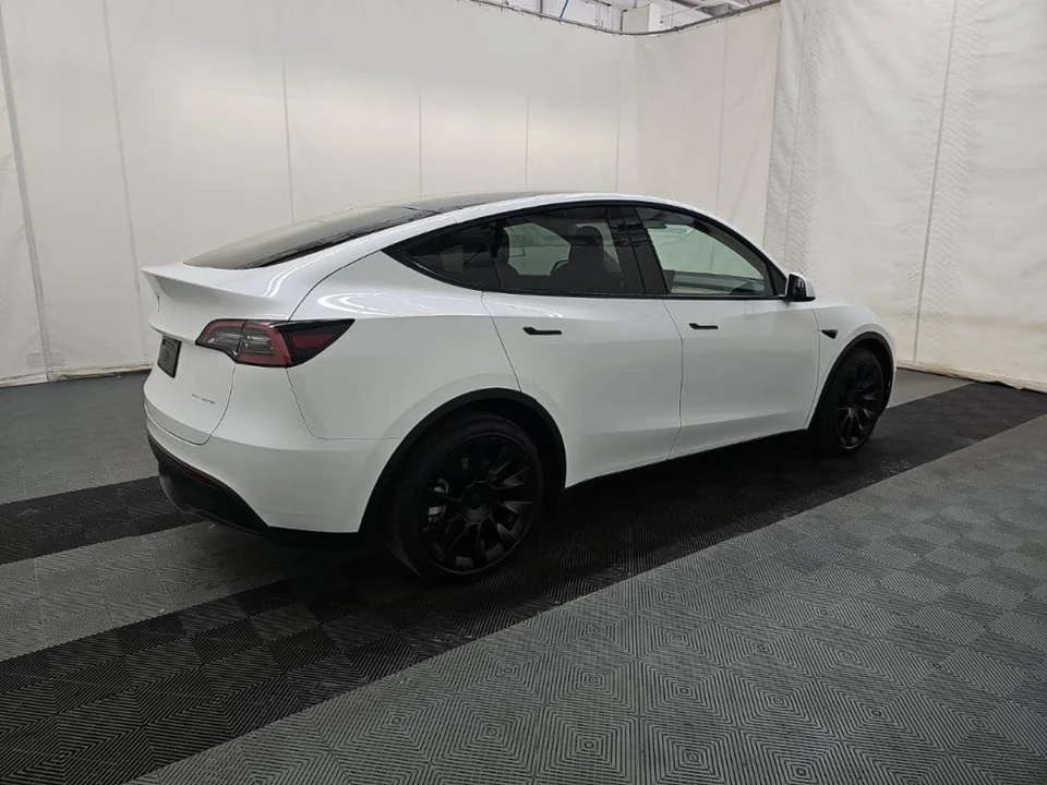 2021 Tesla Model Y - Image 3 of 7