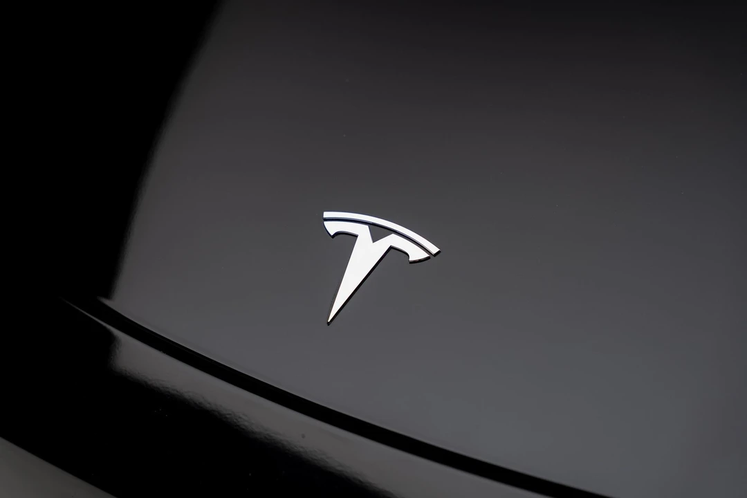 2021 Tesla Model Y - Image 11 of 21