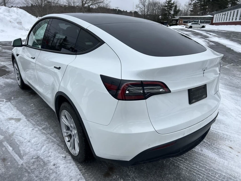 2021 Tesla Model Y - Image 7 of 12