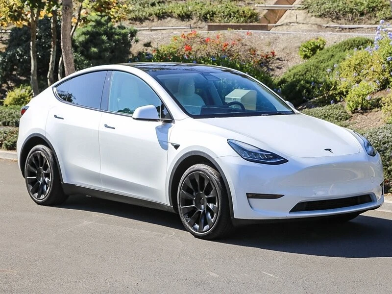 2021 Tesla Model Y - Image 8 of 21